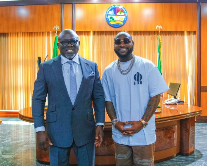 [PICTURES]: Davido meets Oborevwori in Govt. House