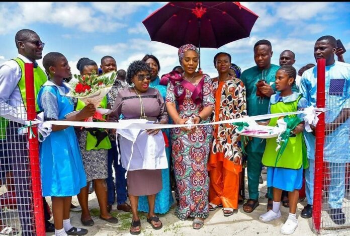 Olori Atuwatse III donates learning facilities to school to mark birthday