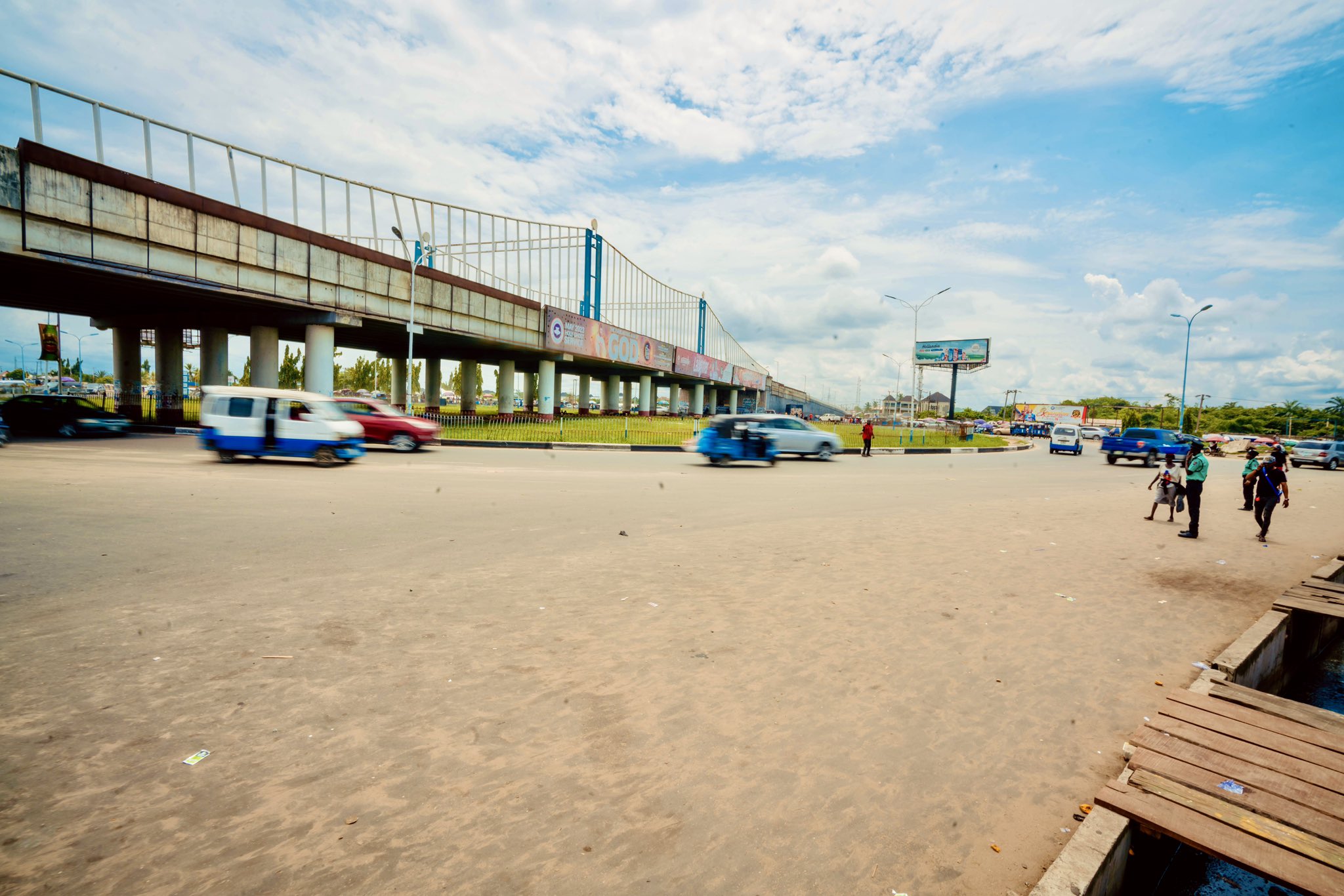 Okowa commissions newly expanded Warri/Sapele road