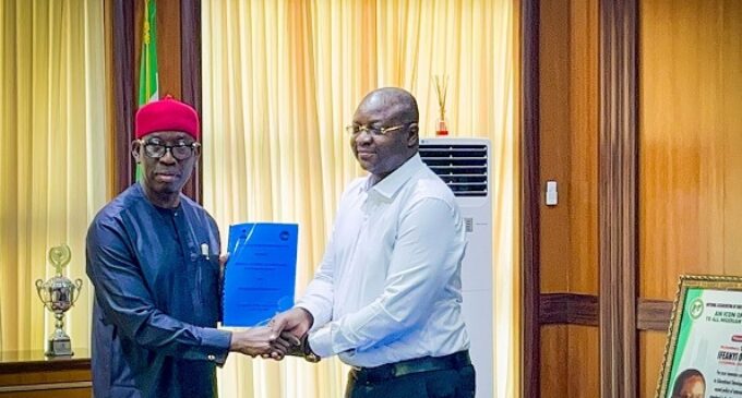 the Minister of Sports and Youth Development, Mr. Sunday Dare signed for the Federal Government, while Governor Ifeanyi Okowa signed on behalf of the state government.