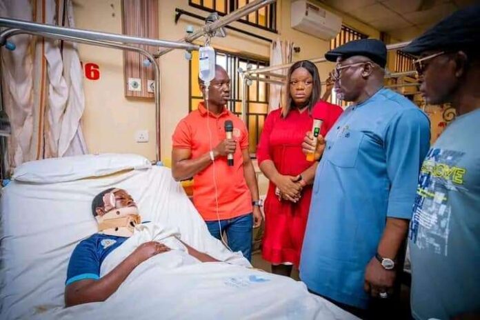 Bayelsa Supporters Club accident: Oborevwori visits victims