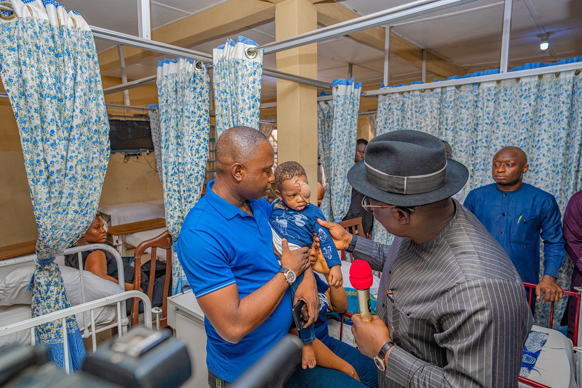 Governor Oborevwori visits family of 2-year-old killed by NDLEA’s bullet