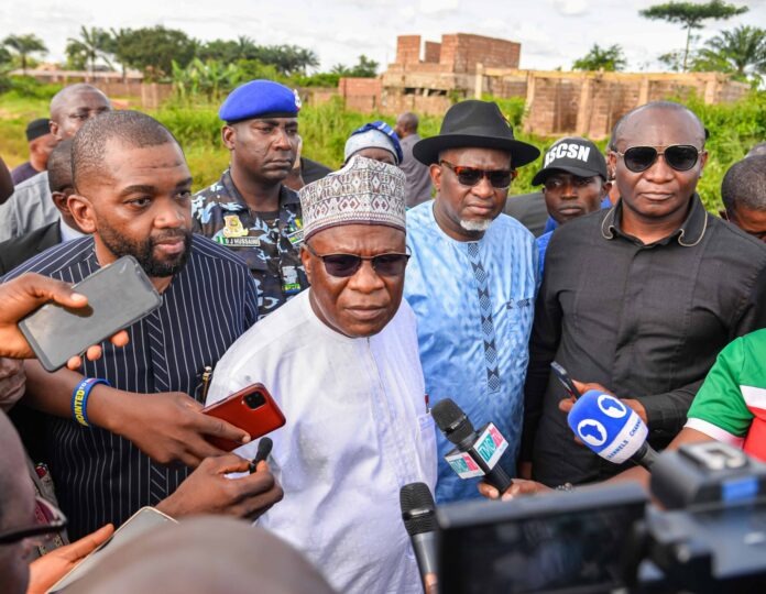 NDDC, FG inspects Benin-Abraka Road, assures development of infrastructure