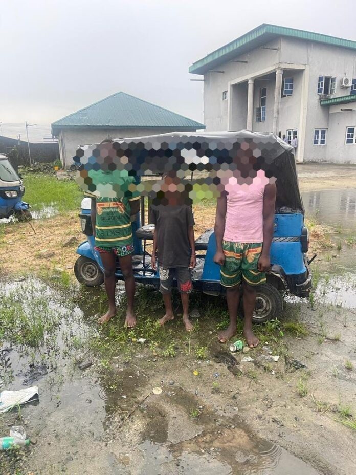 Delta Police Command neutralizes suspected armed robber, arrests 3 teenage murder suspects in Warri