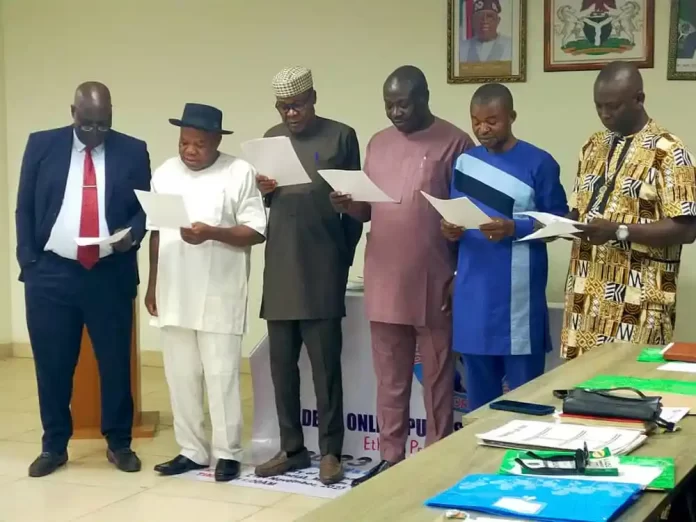 Delta Online Publishers Forum holds annual retreat, inducts new members